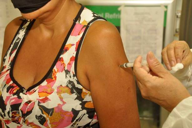 Campanha de Vacinação contra a Gripe precisa alcançar cobertura mínima de 90% Campanha de Vacinação contra a Gripe precisa alcançar cobertura mínima de 90%
