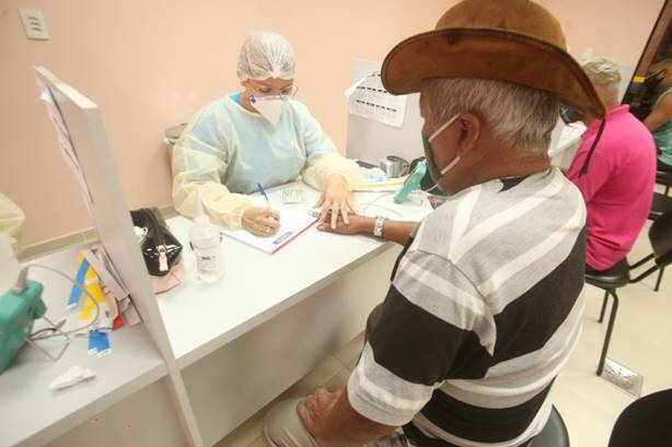 Governo alerta sobre problemas neurológicos relacionados à infecção pelo Covid-19 Governo alerta sobre problemas neurológicos relacionados à infecção pelo Covid-19