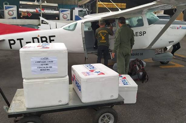 Grupamento Aéreo de Segurança opera nova logística para distribuição das doses de Sinovac Grupamento Aéreo de Segurança opera nova logística para distribuição das doses de Sinovac