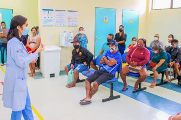 Usuários do HRPM recebem orientações nutricionais para prevenir várias doenças associadas Usuários do HRPM recebem orientações nutricionais para prevenir várias doenças associadas