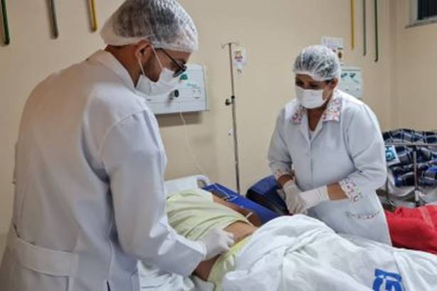 Comissão de Feridas e Curativos do HGI otimiza assistência na busca de maior segurança aos usuários Comissão de Feridas e Curativos do HGI otimiza assistência na busca de maior segurança aos usuários