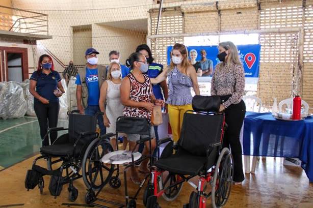 TerPaz entrega cadeiras de rodas a moradores de Marituba TerPaz entrega cadeiras de rodas a moradores de Marituba