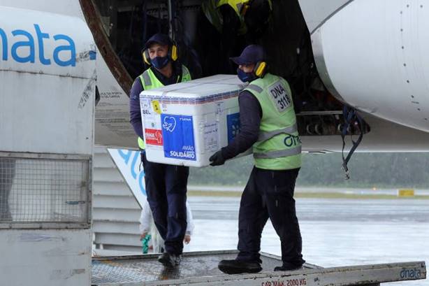 Pará recebe nesta segunda-feira (6) mais 214.360 doses de vacina contra a Covid-19 Pará recebe nesta segunda-feira (6) mais 214.360 doses de vacina contra a Covid-19