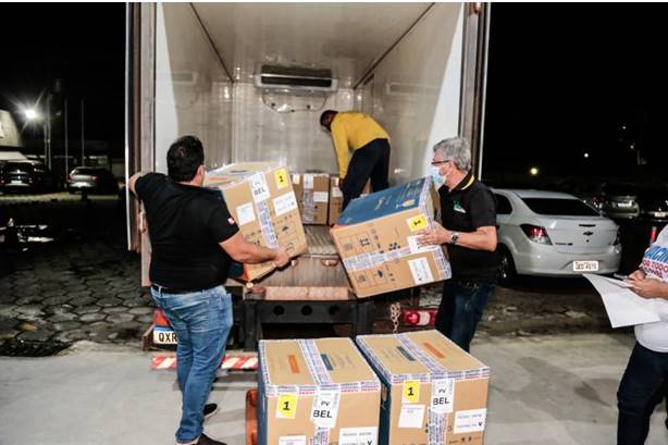 Pará recebe mais 93.600 doses de vacina contra a Covid-19 na madrugada desta sexta-feira Pará recebe mais 93.600 doses de vacina contra a Covid-19 na madrugada desta sexta-feira