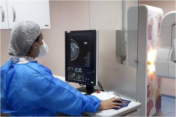 Poli Metropolitana oferta 300 mamografias e 300 consultas na mastologia em programação do Outubro Rosa Poli Metropolitana oferta 300 mamografias e 300 consultas na mastologia em programação do Outubro Rosa
