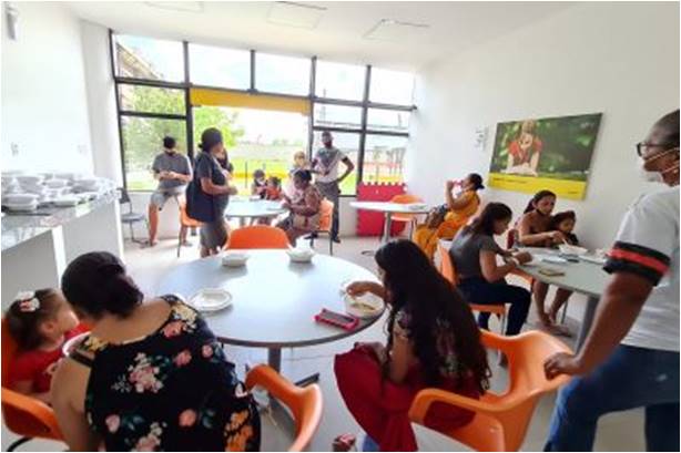 Parceria com igreja garante distribuição de sopa a pessoas com deficiência, pacientes do CIIR Parceria com igreja garante distribuição de sopa a pessoas com deficiência, pacientes do CIIR