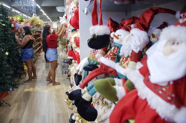 Hospital Metropolitano dá dicas de como prevenir acidentes com luzes de decoração natalina Hospital Metropolitano dá dicas de como prevenir acidentes com luzes de decoração natalina