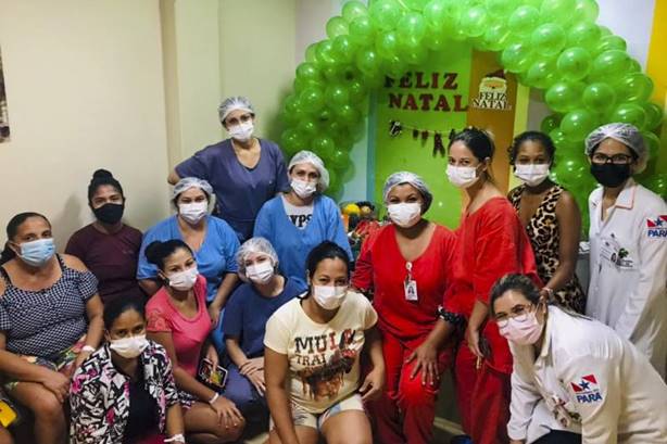 Natal é celebrado no Hospital da Transamazônica com pacientes, acompanhantes e funcionários Natal é celebrado no Hospital da Transamazônica com pacientes, acompanhantes e funcionários