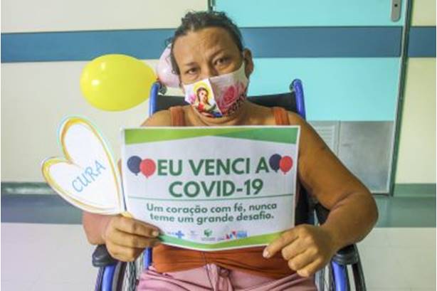 Centro de Hemodiálise do Regional do Marajó comemora o Natal junto aos usuários Centro de Hemodiálise do Regional do Marajó comemora o Natal junto aos usuários
