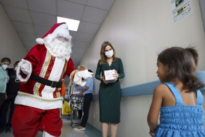 Ação social antecipa natal para crianças em tratamento hospitalar em Belém Ação social antecipa natal para crianças em tratamento hospitalar em Belém