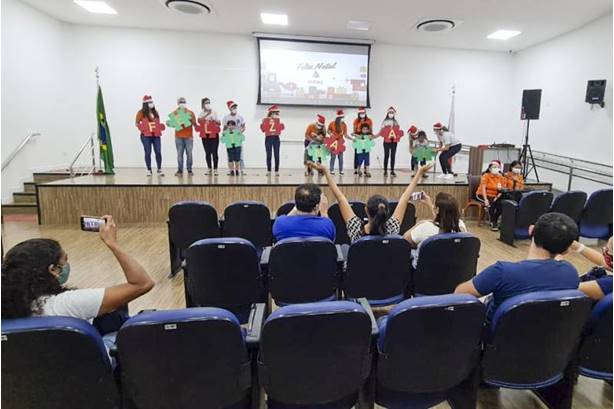 Programação natalina ajuda a desenvolver capacidades de usuários do Centro de Reabilitação Programação natalina ajuda a desenvolver capacidades de usuários do Centro de Reabilitação
