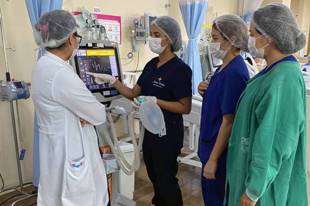 Em dois meses, Abelardo Santos investe em mais de 5,6 mil horas de capacitação profissional Em dois meses, Abelardo Santos investe em mais de 5,6 mil horas de capacitação profissional