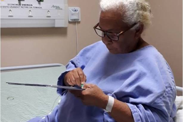 HRPL realiza atividade para acolher usuários distantes dos familiares na Páscoa HRPL realiza atividade para acolher usuários distantes dos familiares na Páscoa
