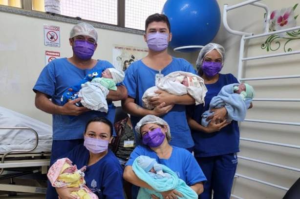 No HGT um menino é o primeiro bebê a nascer no Dia das Mães No HGT um menino é o primeiro bebê a nascer no Dia das Mães