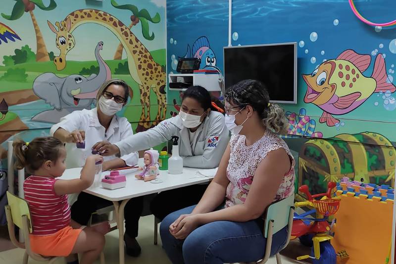 Pelo Dia do Pedagogo, HGT promove ação aos pequenos usuários na Brinquedoteca Pelo Dia do Pedagogo, HGT promove ação aos pequenos usuários na Brinquedoteca