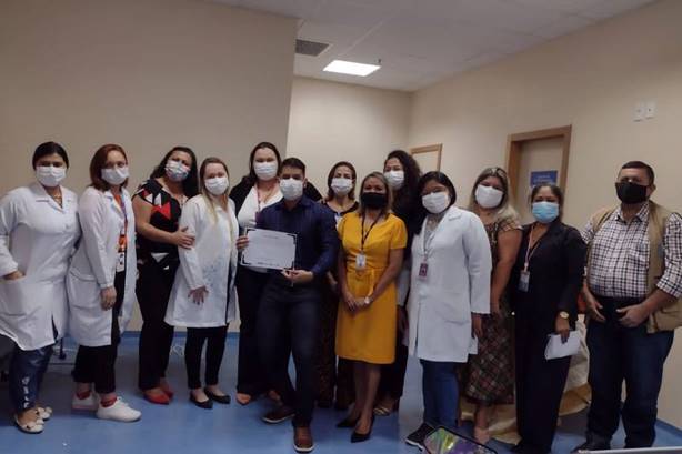 Aberlado Santos debate a assistência social no contexto hospitalar Aberlado Santos debate a assistência social no contexto hospitalar