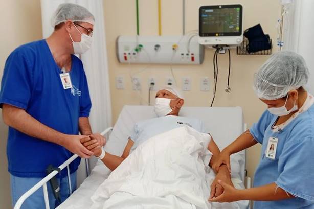Aos 68 anos, aposentado é o primeiro atendido no Centro de Hemodinâmica do Regional do Sudeste Aos 68 anos, aposentado é o primeiro atendido no Centro de Hemodinâmica do Regional do Sudeste