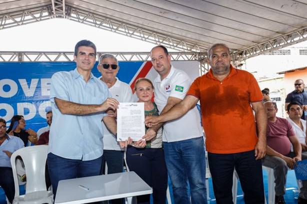 Estado assina termo de convênio e garante tomógrafo para Castanhal Estado assina termo de convênio e garante tomógrafo para Castanhal