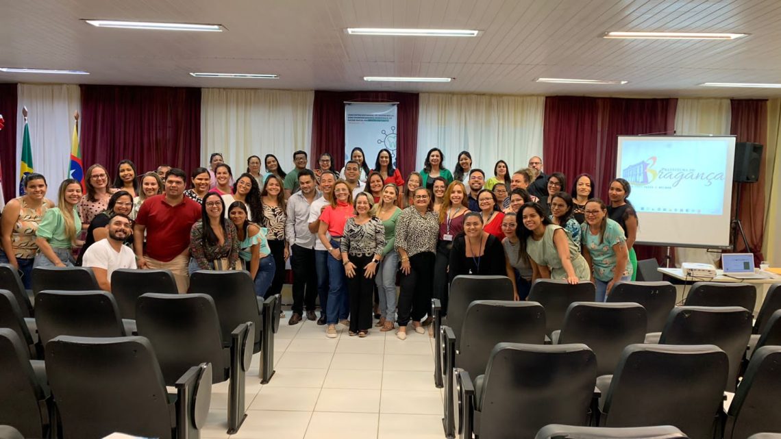 Encontro realizado pela Sespa em Bragança reúne coordenadores de saúde bucal Encontro realizado pela Sespa em Bragança reúne coordenadores de saúde bucal