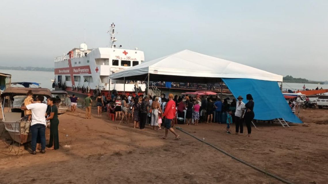 Barco Hospital Papa Francisco realiza mais de 4 mil atendimentos em Itaituba Barco Hospital Papa Francisco realiza mais de 4 mil atendimentos em Itaituba