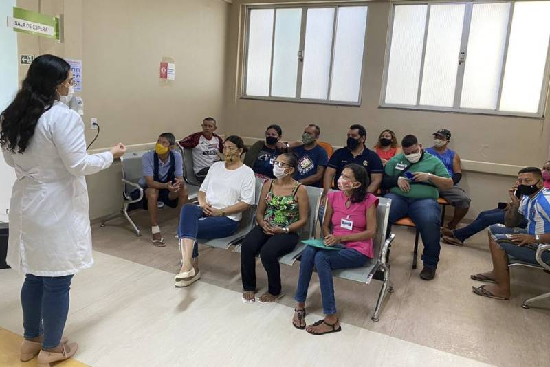 Hospital Galileu incentiva o uso consciente de antibióticos entre pacientes e colaboradores Hospital Galileu incentiva o uso consciente de antibióticos entre pacientes e colaboradores