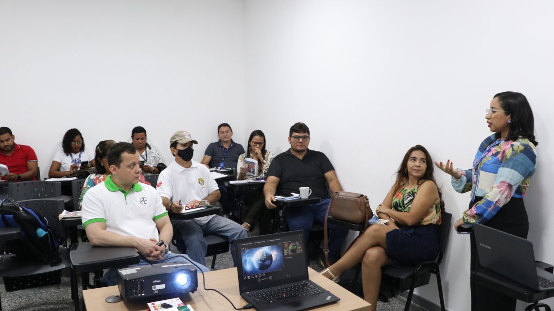 Secretaria de Saúde Pública promove ações de combate ao mosquito da dengue Secretaria de Saúde Pública promove ações de combate ao mosquito da dengue