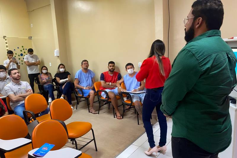 Hospital Galileu realiza palestra em alusão ao “Dezembro Vermelho” Hospital Galileu realiza palestra em alusão ao “Dezembro Vermelho”