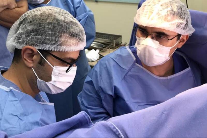 Hospital Abelardo Santos realiza cirurgia inédita de implante para incontinência urinária Hospital Abelardo Santos realiza cirurgia inédita de implante para incontinência urinária
