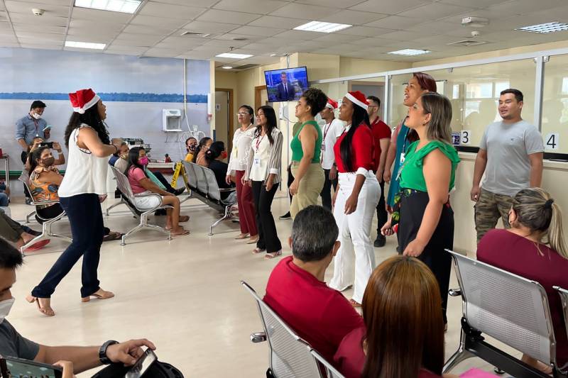 Natal é comemorado com música no Hospital Regional Abelardo Santos Natal é comemorado com música no Hospital Regional Abelardo Santos