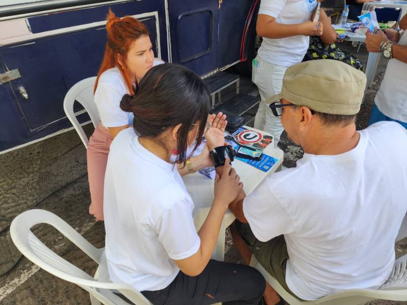 Sespa realiza ação na Praça da República com orientações à prevenção ao câncer de pênis Sespa realiza ação na Praça da República com orientações à prevenção ao câncer de pênis