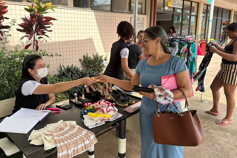 Hospital Geral de Tailândia promove bazar em benefício de mulheres grávidas Hospital Geral de Tailândia promove bazar em benefício de mulheres grávidas