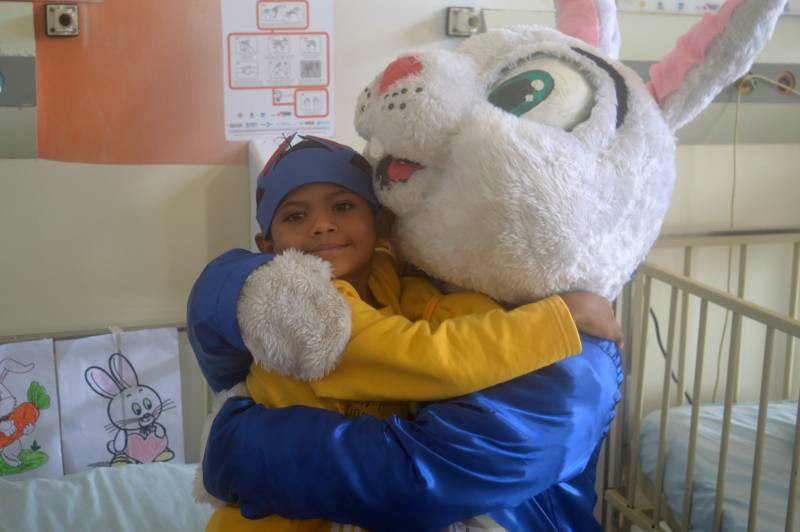 Em Santarém, Hospital Regional celebra Páscoa com missa, música, pets e chocolate Em Santarém, Hospital Regional celebra Páscoa com missa, música, pets e chocolate