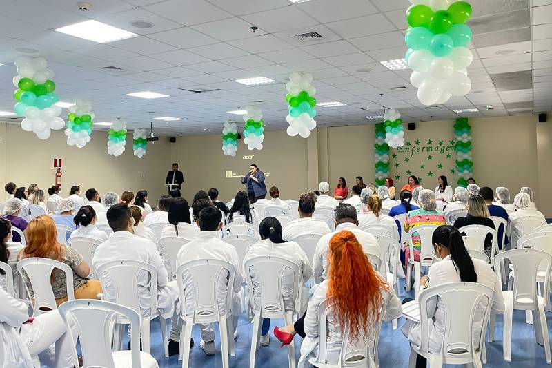 Abelardo Santos destaca protagonismo de enfermeiros e técnicos em enfermagem Abelardo Santos destaca protagonismo de enfermeiros e técnicos em enfermagem