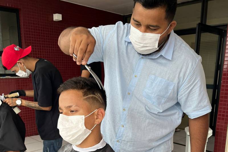 Com ação especial, HRAS resgata autoestima de pacientes internados Com ação especial, HRAS resgata autoestima de pacientes internados