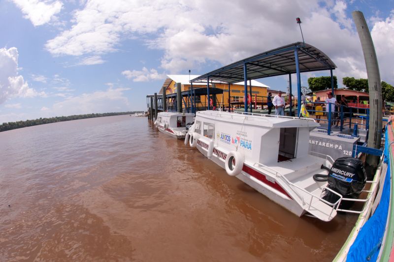Ambulanchas entregues pelo Estado vão agilizar traslado de pacientes em Afuá Ambulanchas entregues pelo Estado vão agilizar traslado de pacientes em Afuá