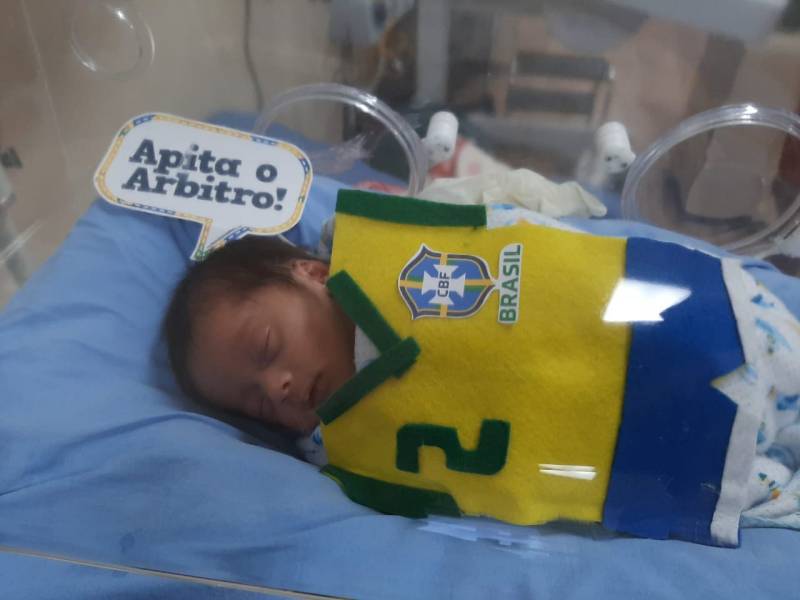 Bebês do Abelardo Santos entram no clima do mundial feminino da Fifa Bebês do Abelardo Santos entram no clima do mundial feminino da Fifa