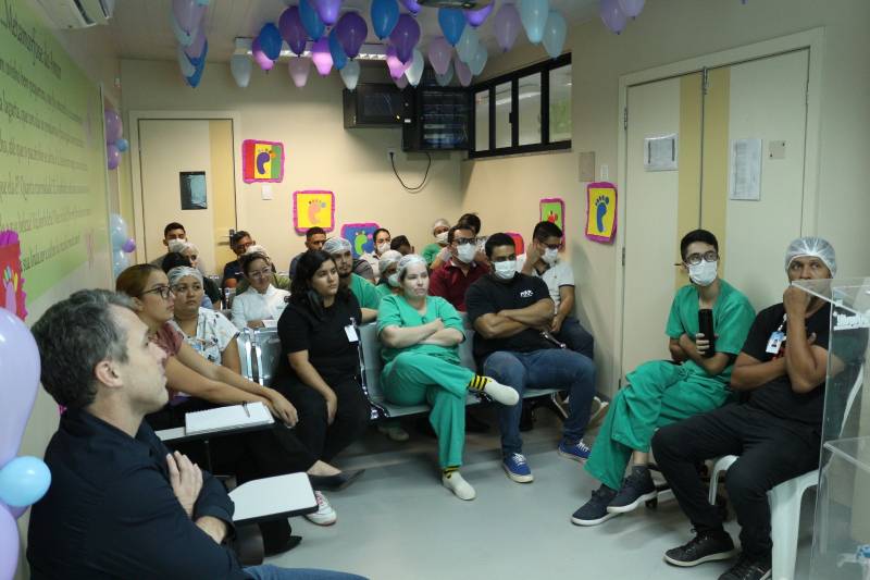 Colaboradores do HMIB participam de qualificação da Iniciativa Hospital Amigo da Criança Colaboradores do HMIB participam de qualificação da Iniciativa Hospital Amigo da Criança