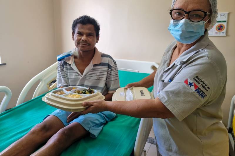 Pacientes do HJB têm refeição com tempero regional no Dia da Culinária Paraense Pacientes do HJB têm refeição com tempero regional no Dia da Culinária Paraense