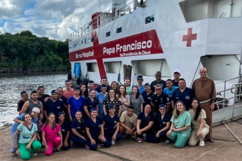 Barco Hospital Papa Francisco completa quatro anos levando saúde para comunidades ribeirinhas no Pará Barco Hospital Papa Francisco completa quatro anos levando saúde para comunidades ribeirinhas no Pará