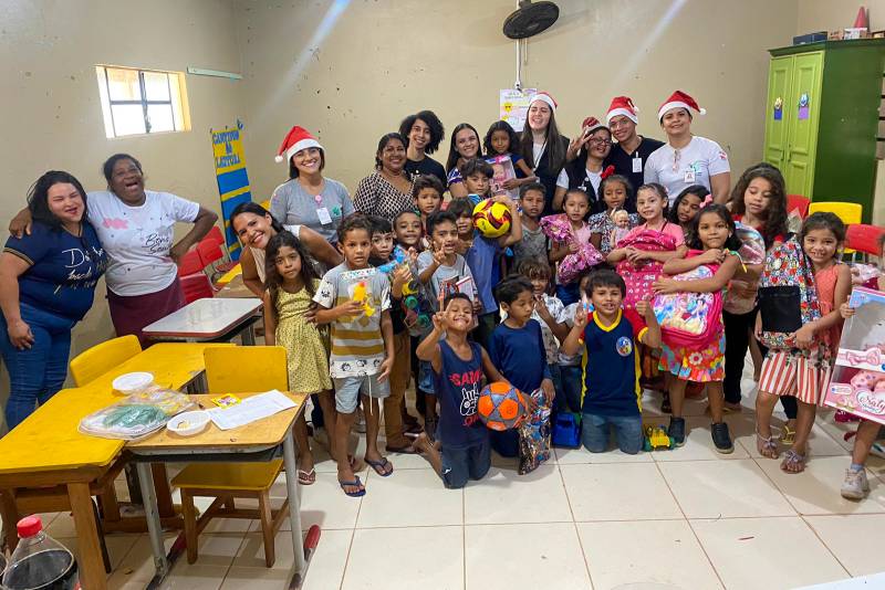 Hospital Geral de Tailândia participa de ‘Padrinho Solidário’ e presenteia crianças Hospital Geral de Tailândia participa de ‘Padrinho Solidário’ e presenteia crianças
