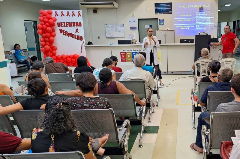 HRBA incentiva a prevenção ao HIV/Aids e combate o preconceito com informação HRBA incentiva a prevenção ao HIV/Aids e combate o preconceito com informação