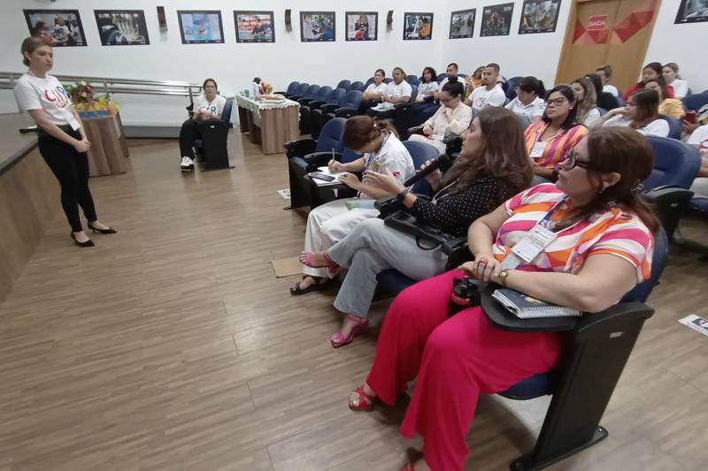 Governo debate diretrizes para aprimorar atendimento na rede pública de saúde Governo debate diretrizes para aprimorar atendimento na rede pública de saúde