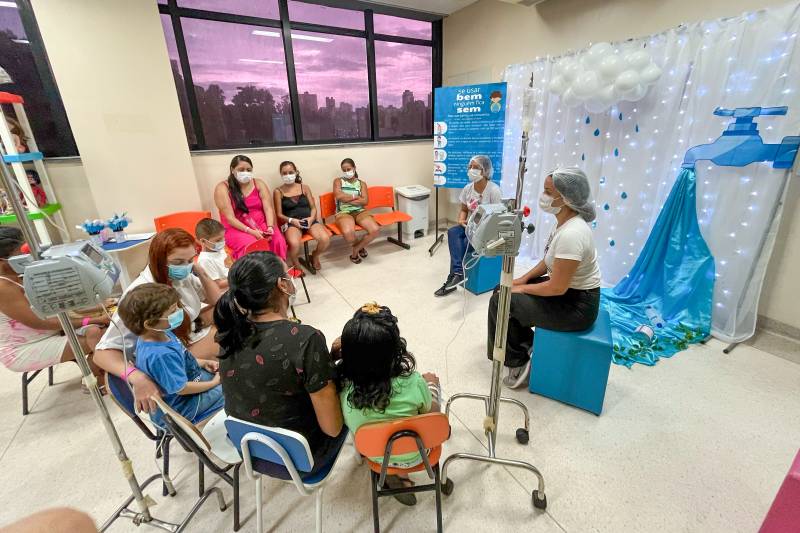Pacientes do Oncológico Infantil participam de ação alusiva ao Dia Mundial da Água Pacientes do Oncológico Infantil participam de ação alusiva ao Dia Mundial da Água