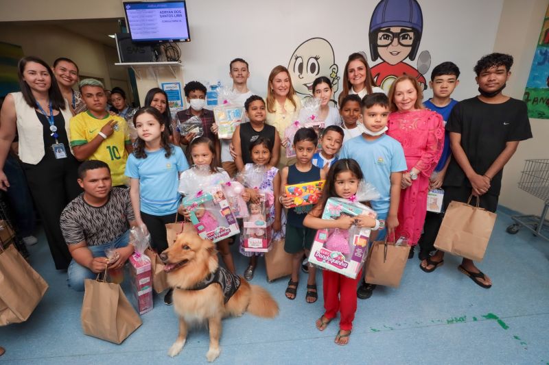 Vice-governadora e secretária de Saúde visitam pacientes no Oncológico Infantil Octávio Lobo Vice-governadora e secretária de Saúde visitam pacientes no Oncológico Infantil Octávio Lobo