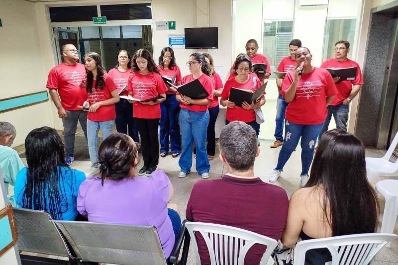 Coral de Natal encanta pacientes no Hospital Regional de Marabá Coral de Natal encanta pacientes no Hospital Regional de Marabá