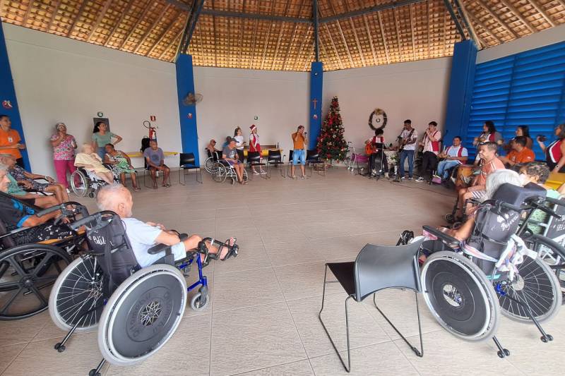 Centro de Inclusão leva alegria a idosos em abrigo estadual Centro de Inclusão leva alegria a idosos em abrigo estadual