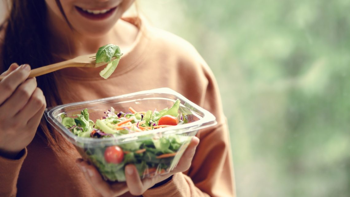 Sespa orienta sobre a importância da alimentação saudável e da hidratação na época mais quente do ano Sespa orienta sobre a importância da alimentação saudável e da hidratação na época mais quente do ano