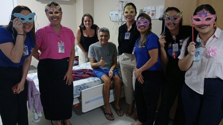 Hospital Jean Bitar leva clima de carnaval e humanização a pacientes internados em Belém