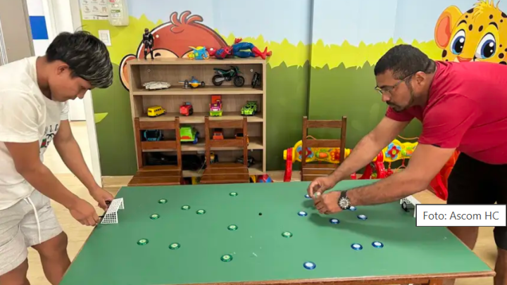 Hospital de Clínicas promove ‘Craques do Coração’ e diversão na Clínica Pediátrica