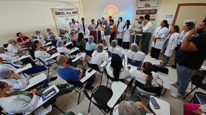 HRAS celebra equipe de enfermagem com foco na valorização e integração dos profissionais